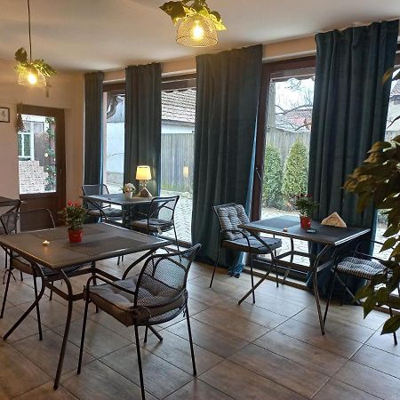 ホテルCasa Maria Roses Rîşnov エクステリア 写真
