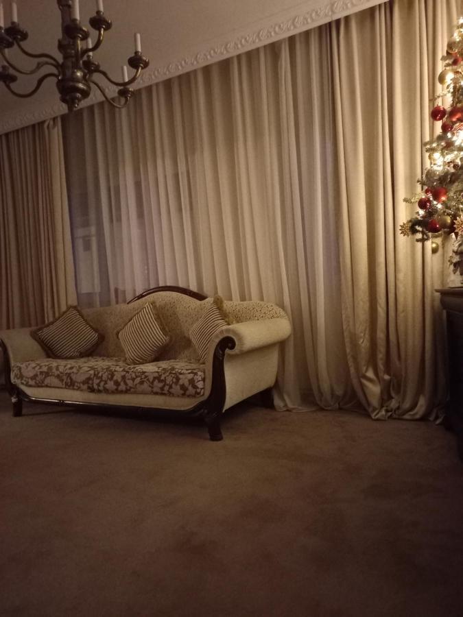 ホテルCasa Maria Roses Rîşnov エクステリア 写真